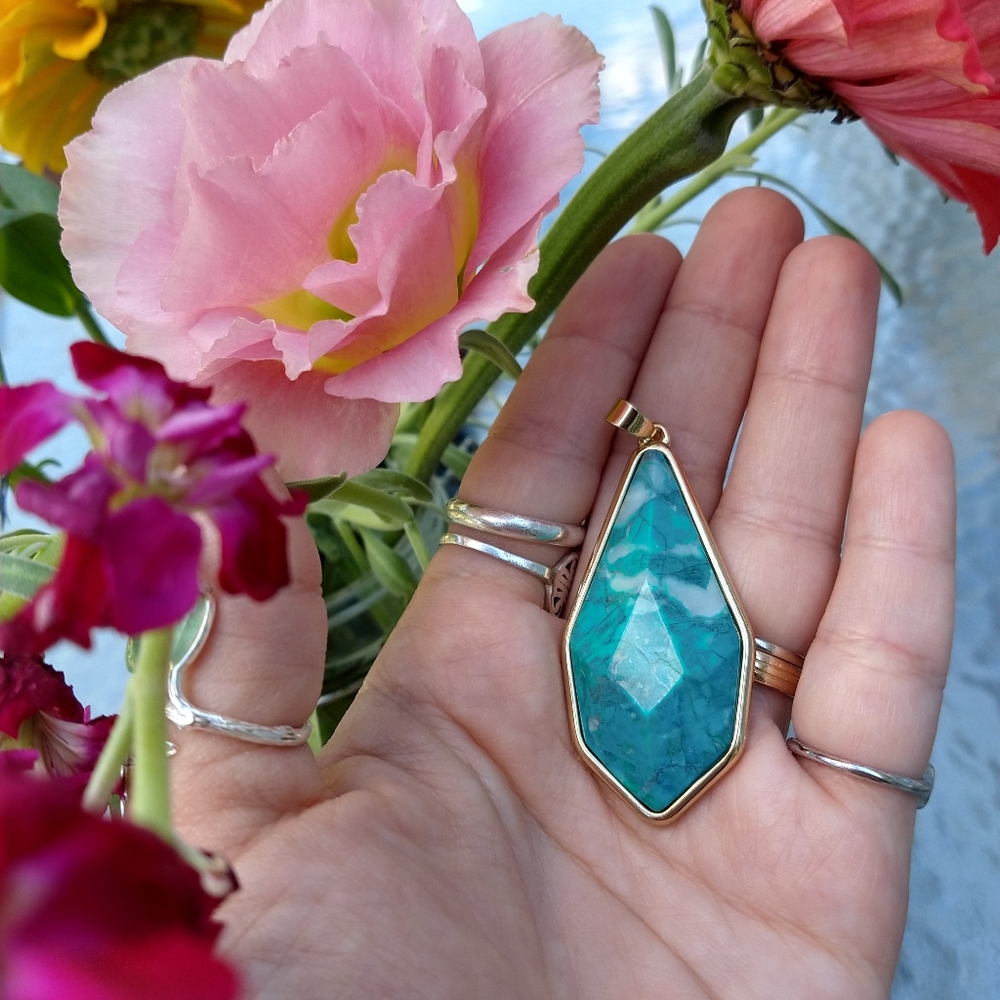 Turquoise Howlite Pendant - Picture 2 of 5